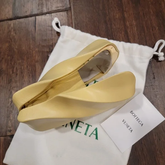 Bottega Veneta clutch - Picture 2 of 3